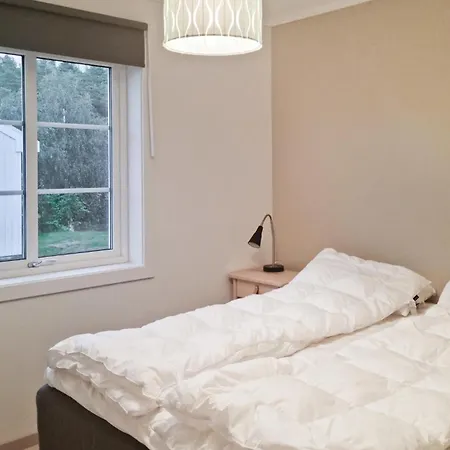 3 Bedroom Amazing In Tvedestrand