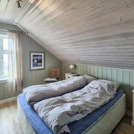 Stunning In With House Sea View Bekkjarvik