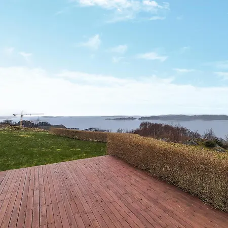 Stunning In With House Sea View Feriehus *